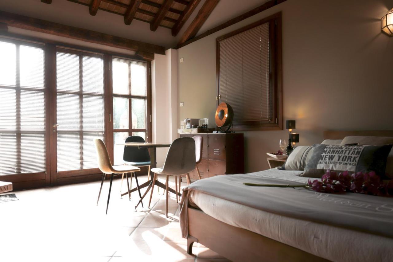 Maison Silvia Bed & Breakfast *